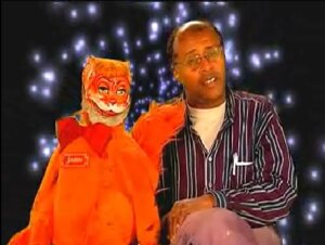 Rating: Safe Score: 0 Tags: anthro canid canine duo e621 fox grandfathered_content human male mammal nightmare_fuel photography_(artwork) puppet real salame unknown_artist User: bunchy7s