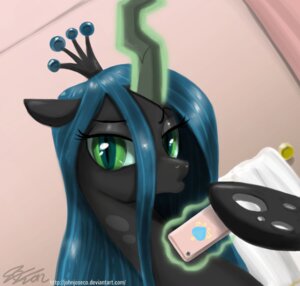 Rating: Safe Score: 0 Tags: 2012 arthropod camera cellphone changeling_(mlp) detailed detailed_background duckface e621 electronics female feral friendship_is_magic green_eyes hasbro heart_symbol horn john_joseco looking_at_viewer magic mirror my_little_pony phone queen_chrysalis_(mlp) selfie solo toony towel User: bunchy7s