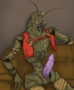 Rating: Explicit Score: 0 Tags: alien anthro arthropod big_penis christopher_johnson clothing district_9 e621 erection genitals male methados penis prawn_(district_9) simple_background solo tapering_penis yellow_eyes User: bunchy7s