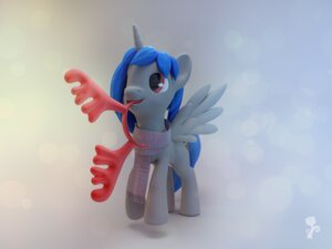 Rating: Safe Score: 0 Tags: 1_horn 3d_(artwork) 4:3 accessory artist_logo blue_hair clothing clothing_in_mouth digital_media_(artwork) e621 equid equine fake_antlers fake_horns fan_character feathered_wings feathers female feral full-length_portrait gradient_background grey_body hair hasbro headband headgear headwear headwear_in_mouth hi_res holding_clothing holding_headgear holding_headwear holding_object horn logo mammal my_little_pony mythological_creature mythological_equine mythology open_mouth pir portrait red_eyes scarf simple_background solo winged_unicorn wings User: bunchy7s