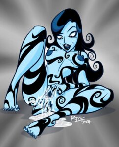 Rating: Explicit Score: 0 Tags: 1girls 2007 batman_(series) batman_beyond black_eyes black_lips blue_skin breasts dc dc_comics dcau female female_only inque masturbation pussy rickfields rule34 solo User: bunchy7s