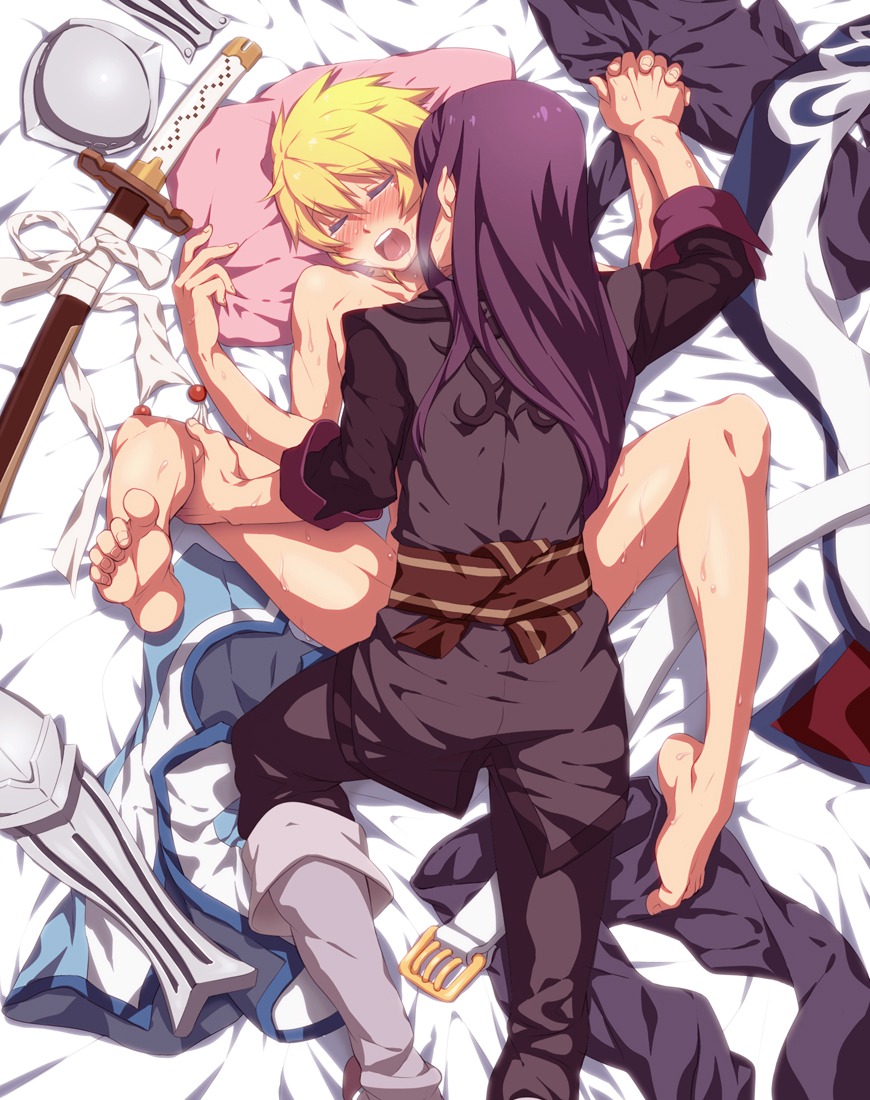 anal barefoot bed black_hair blonde_hair blush feet flynn_scifo hand_holding heavy_breathing keiko_rin long_hair male multiple_boys multiple_males rule34 sex short_hair soles spread_legs sweat tales_of_(series) tales_of_vesperia toes weapon yaoi yuri_lowell