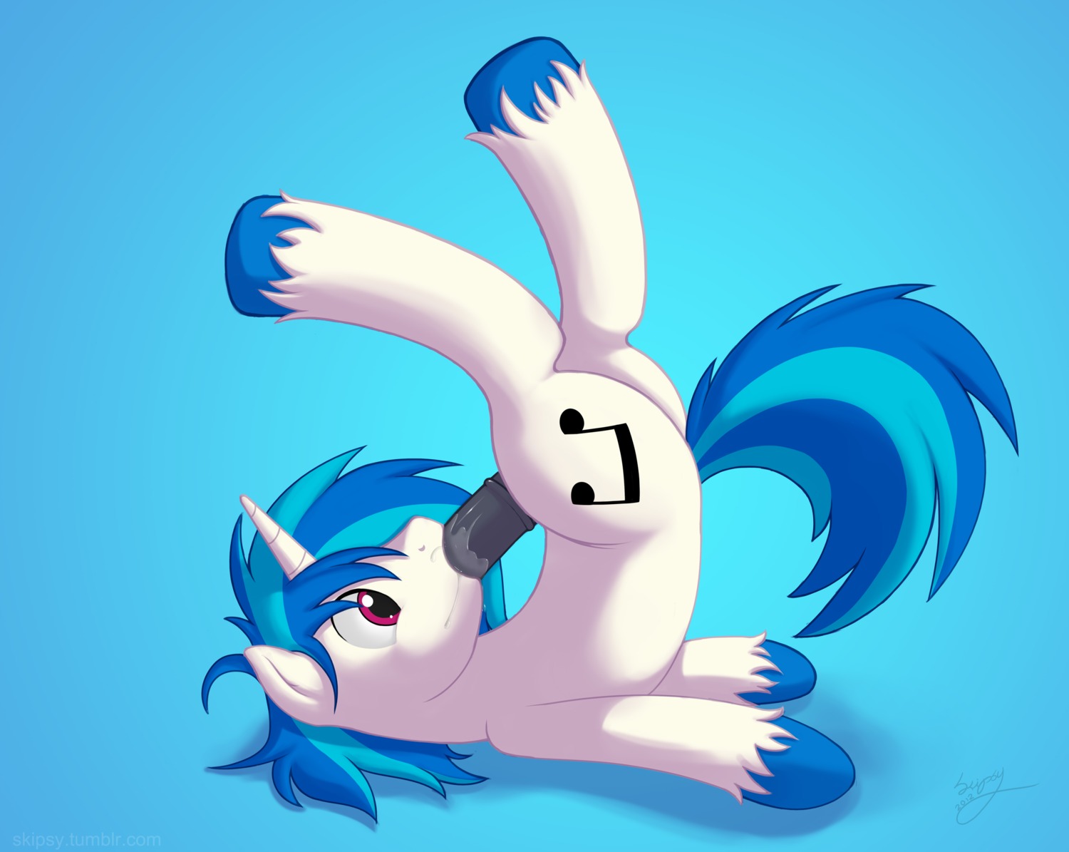 2012 autofellatio blue_background blue_hair crossgender cutie_mark e621 equid equine erection feral friendship_is_magic ftm_crossgender fur genitals hair hasbro hi_res hooves horn male mammal masturbation multicolored_hair my_little_pony mythological_creature mythological_equine mythology oral oral_masturbation oral_penetration penetration penile penile_masturbation penis purple_eyes simple_background skipsy solo tail two_tone_hair unicorn vinyl_scratch_(mlp) white_body white_fur
