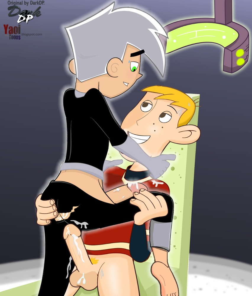 crossover danny_fenton danny_phantom disney gay human kim_possible male male_only multiple_males penis ron_stoppable rule34 straight_hair tagme yaoi